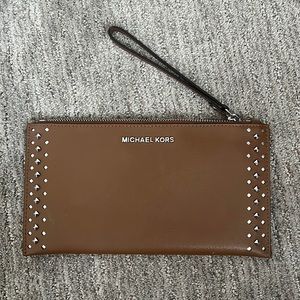 Michael Kors wrist wallet, purse